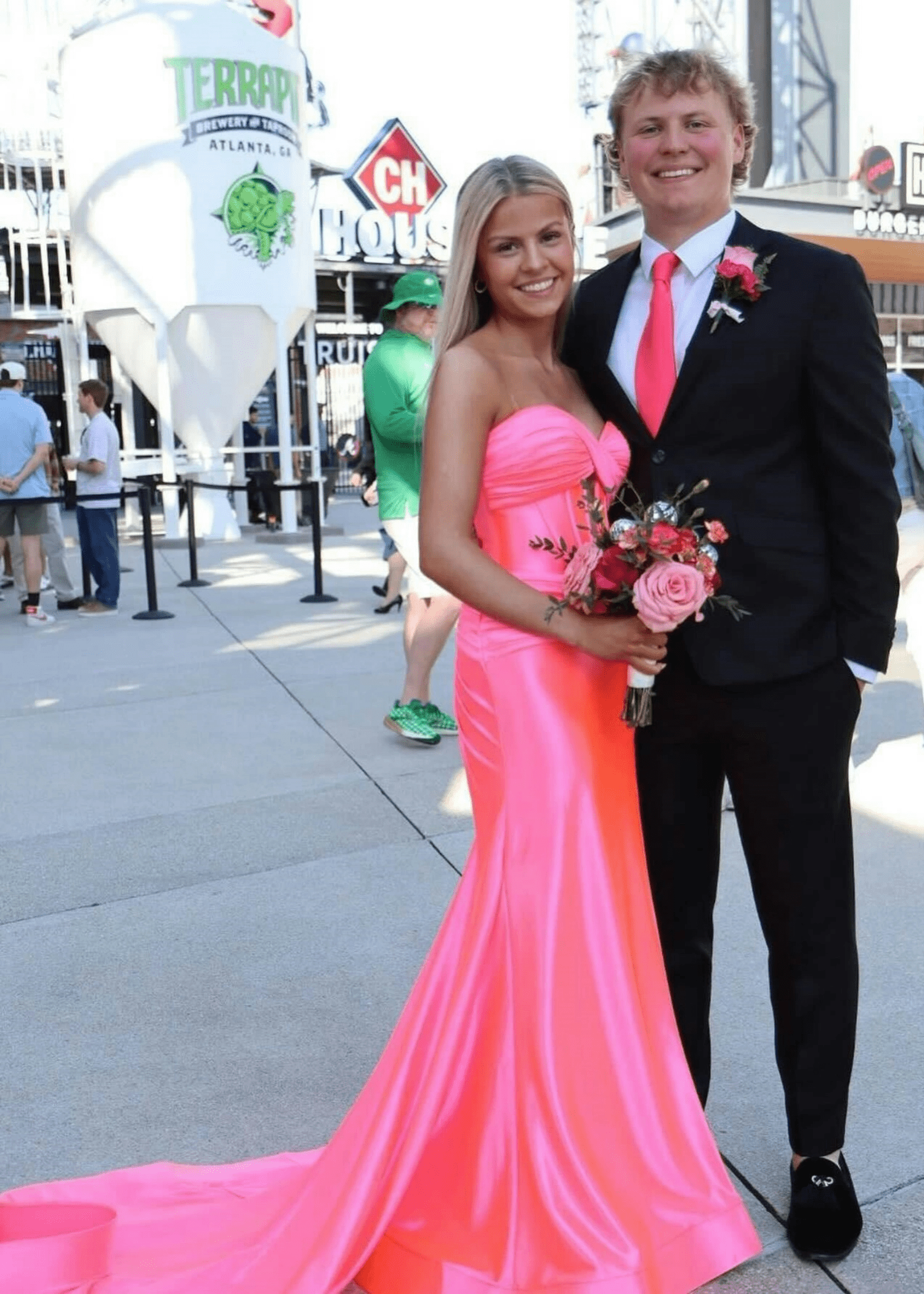 Donna |Mermaid Sweetheart Green Satin Long Prom Dress With Slit - Hot Pink - US0 - PromDressClub