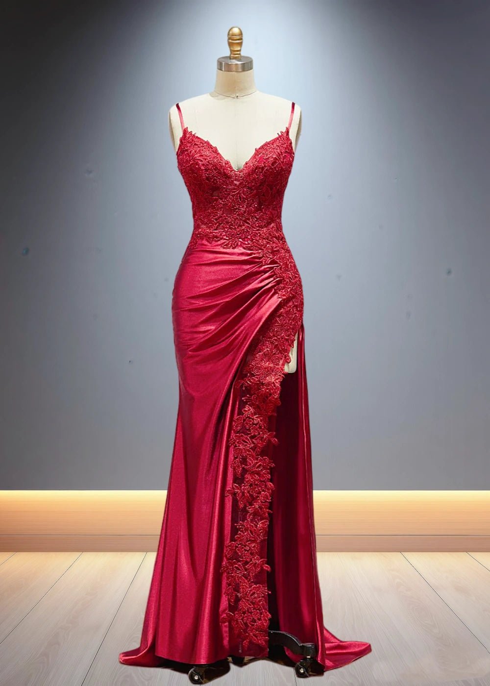 Eliy | Sheath Lace Appliques Satin Corser Black Formal Dress with Slit - Red - PromDressClub