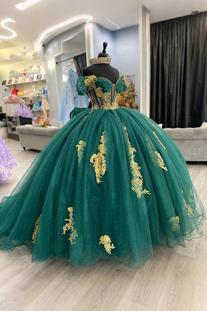 Jenna | Discover the Ultimate Emerald Green Quince Dress - Shine at Your Celebration! - Emerald Green - PromDressClub