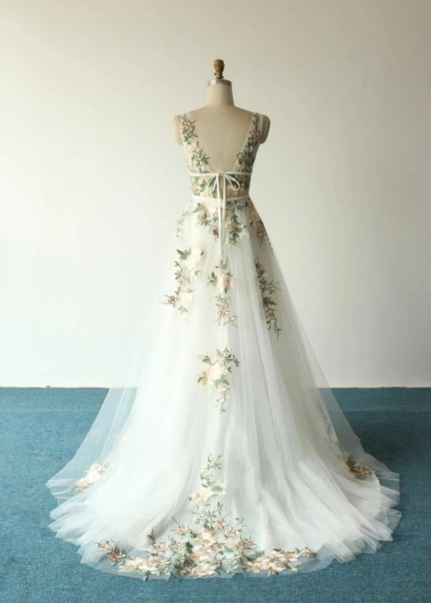 Lily | Discover the Perfect Floral Wedding Dress for Your Dream Big Day - White Floral - PromDressClub