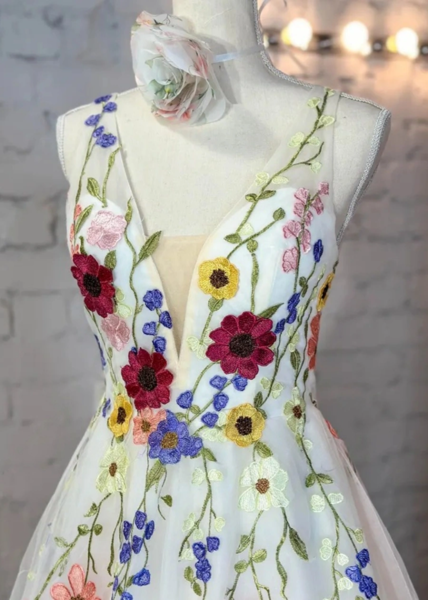 Louisa | Capture Romance: Timeless Flower Wedding Dress for Every Bride - White Floral - PromDressClub