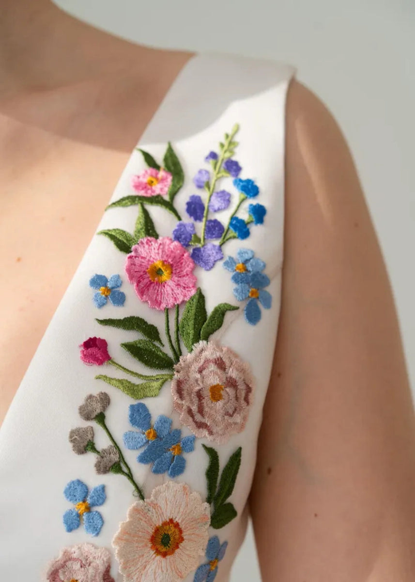 Luciana | Discover Your Dream Floral Wedding Dress: Timeless Elegance & Effortless Grace - White Floral - PromDressClub