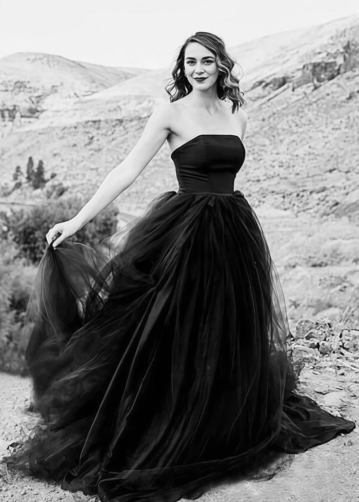 Mamie | Gothic Black Corset Strapless Backless Wedding Dress Train - Black - PromDressClub