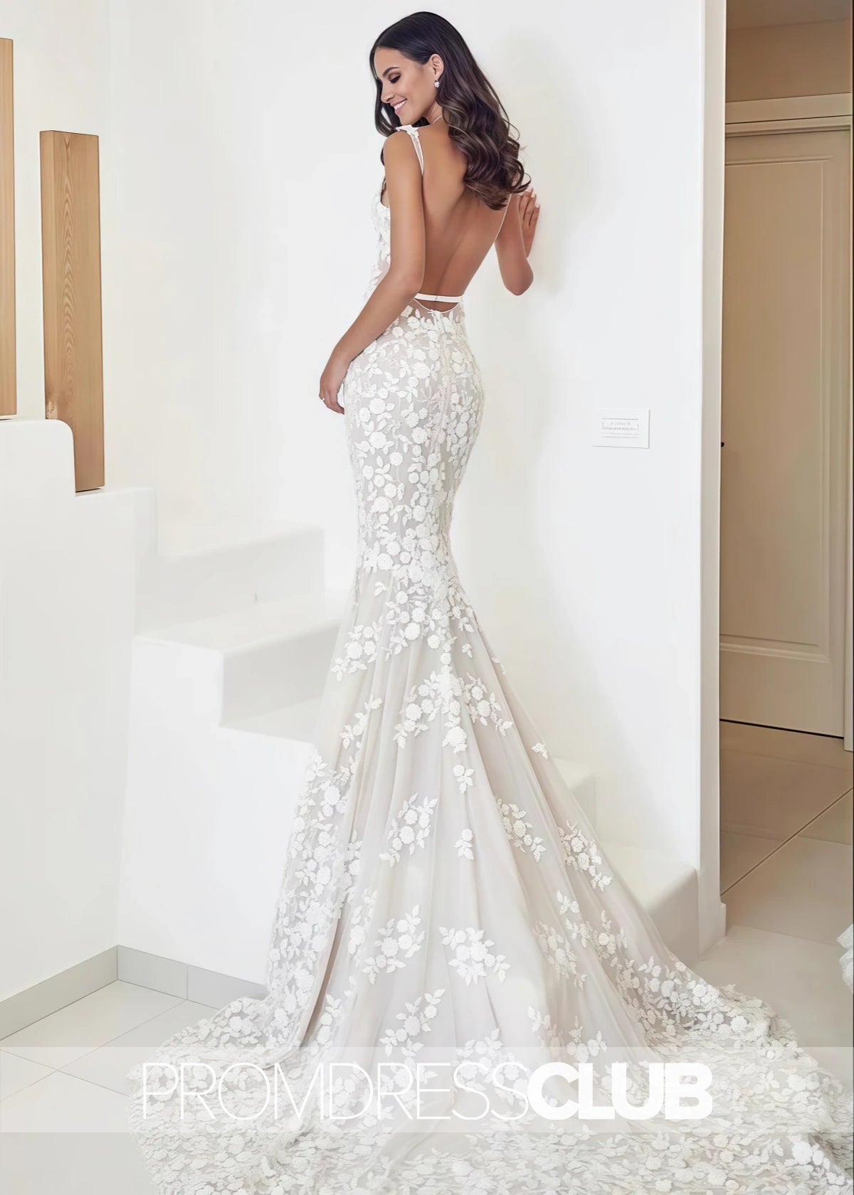 Michaelia |White Long Beach Wedding Dresses Near Me With Straps Mermaid Lace Appliqued Bridal Gowns - White - US0 - PromDressClub